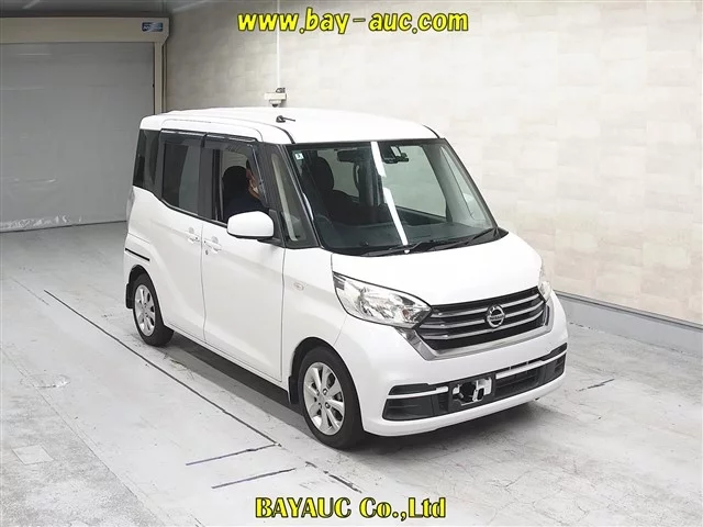 Nissan Dayz Roox B21A 2018